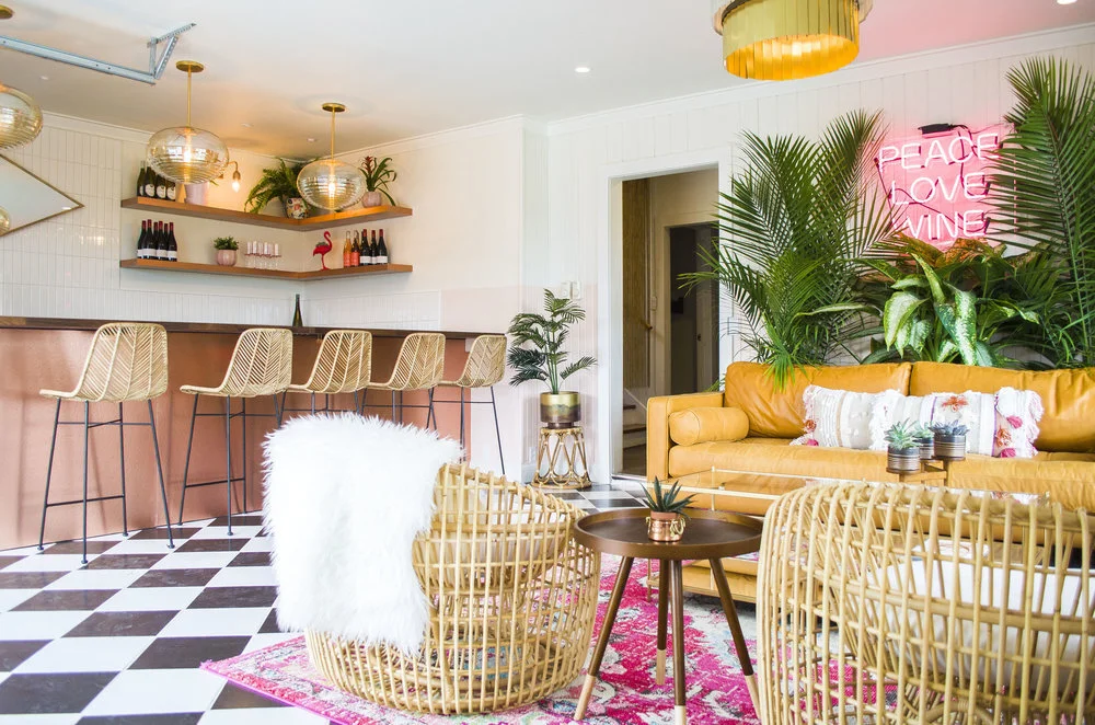 Swanky Retreats