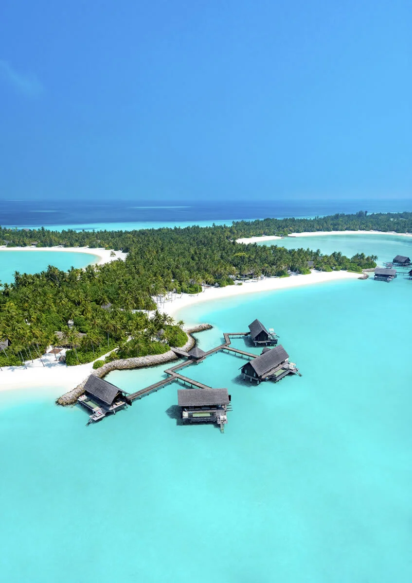 OneAndOnly_ReethiRah_Accommodation_WaterVillasWithPool_Aerial-1_V3a_LR.jpg